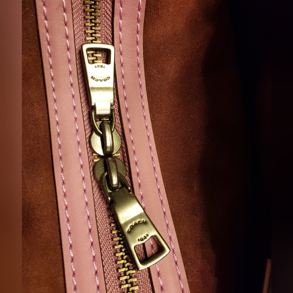 COACH 1941 Rogue Primrose Customized, Used 1 X, Excellent Condition - Picture 9 of 12